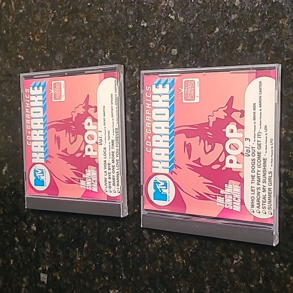CD + Graphics Karaoke Vol 1 & 3, The Singing Machine